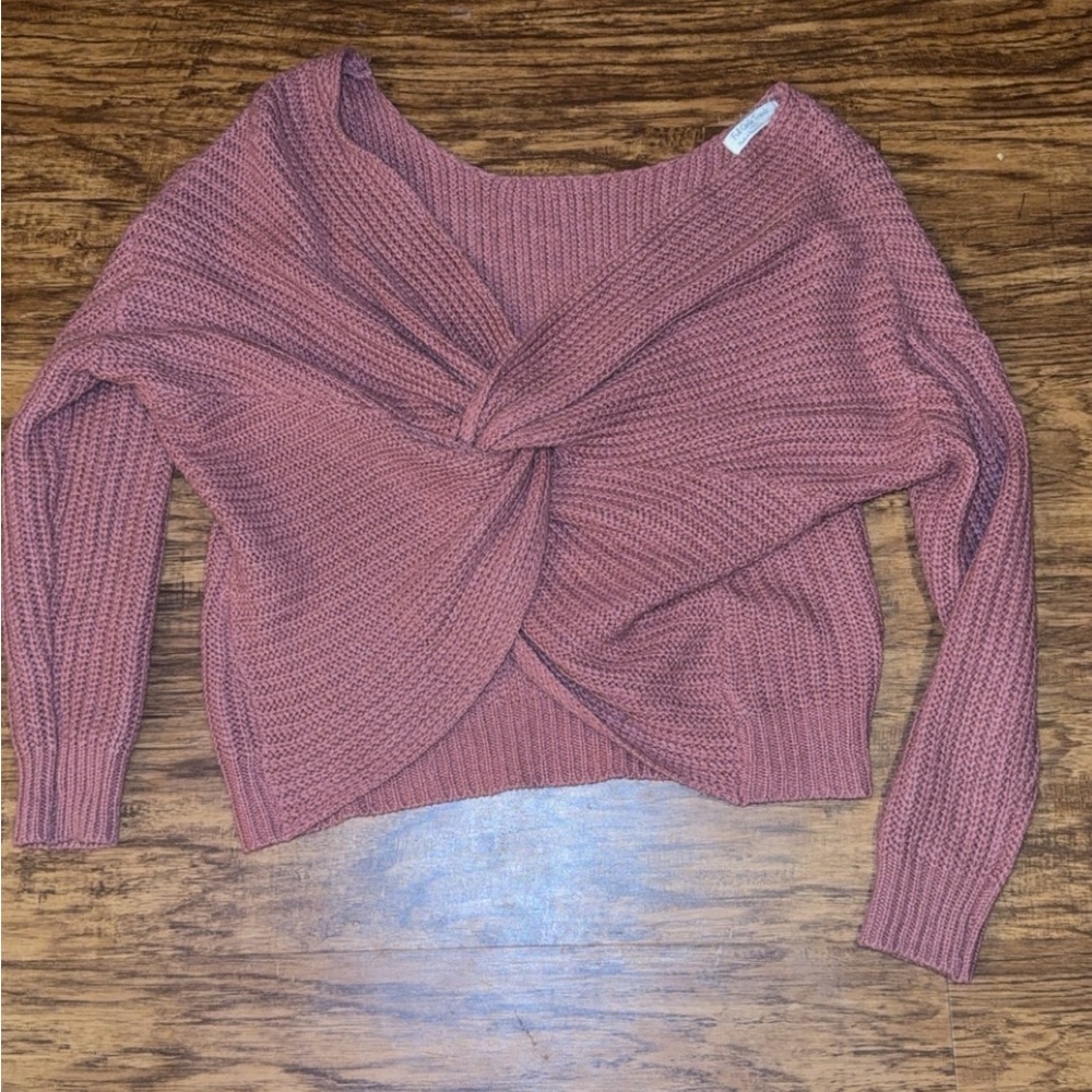 Elegant Off-the-Shoulder Sweater in Mauve